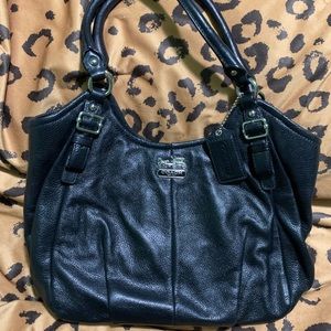 Coach Authentic Madison Maggie Black Leather Hobo Shoulder Bag